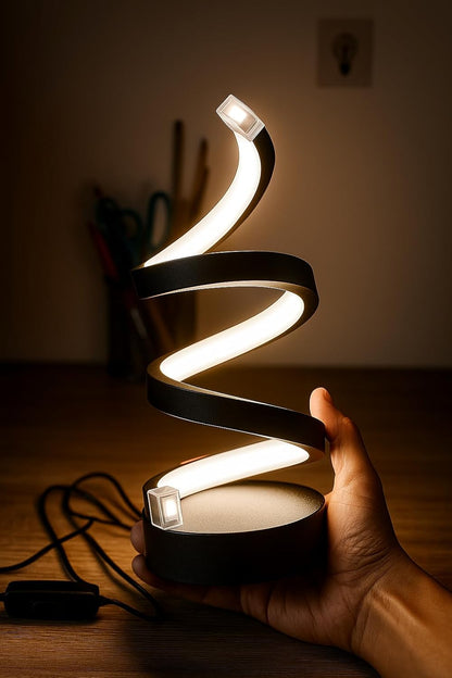 Luminária de Mesa Espiral LED – Estilo Moderno Premium